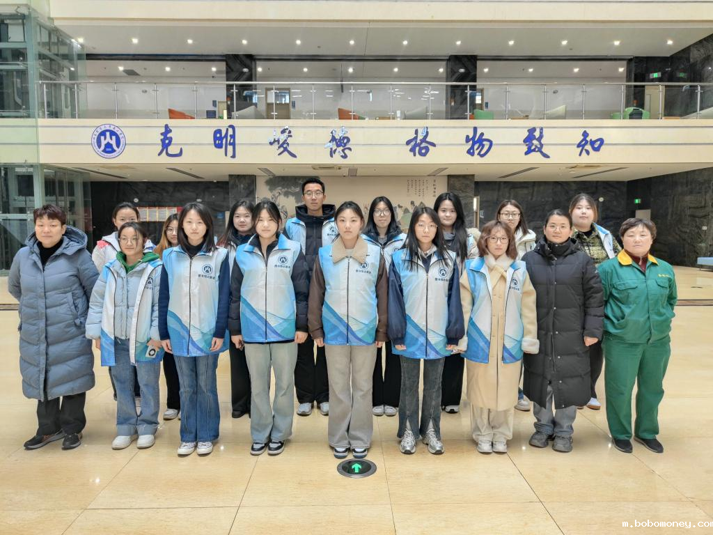 图书馆开展“传承雷锋精神 共建美丽燕图”雷锋...